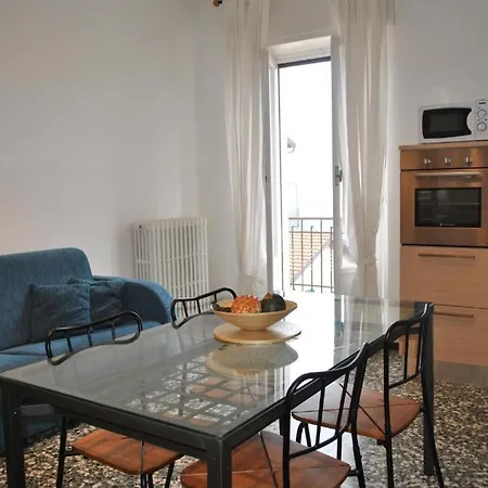 Apartment The Family - With Balcony And View Colonno